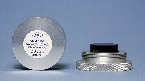 SRM 1906 鎳顯微硬度測試塊(Knoop)標準品